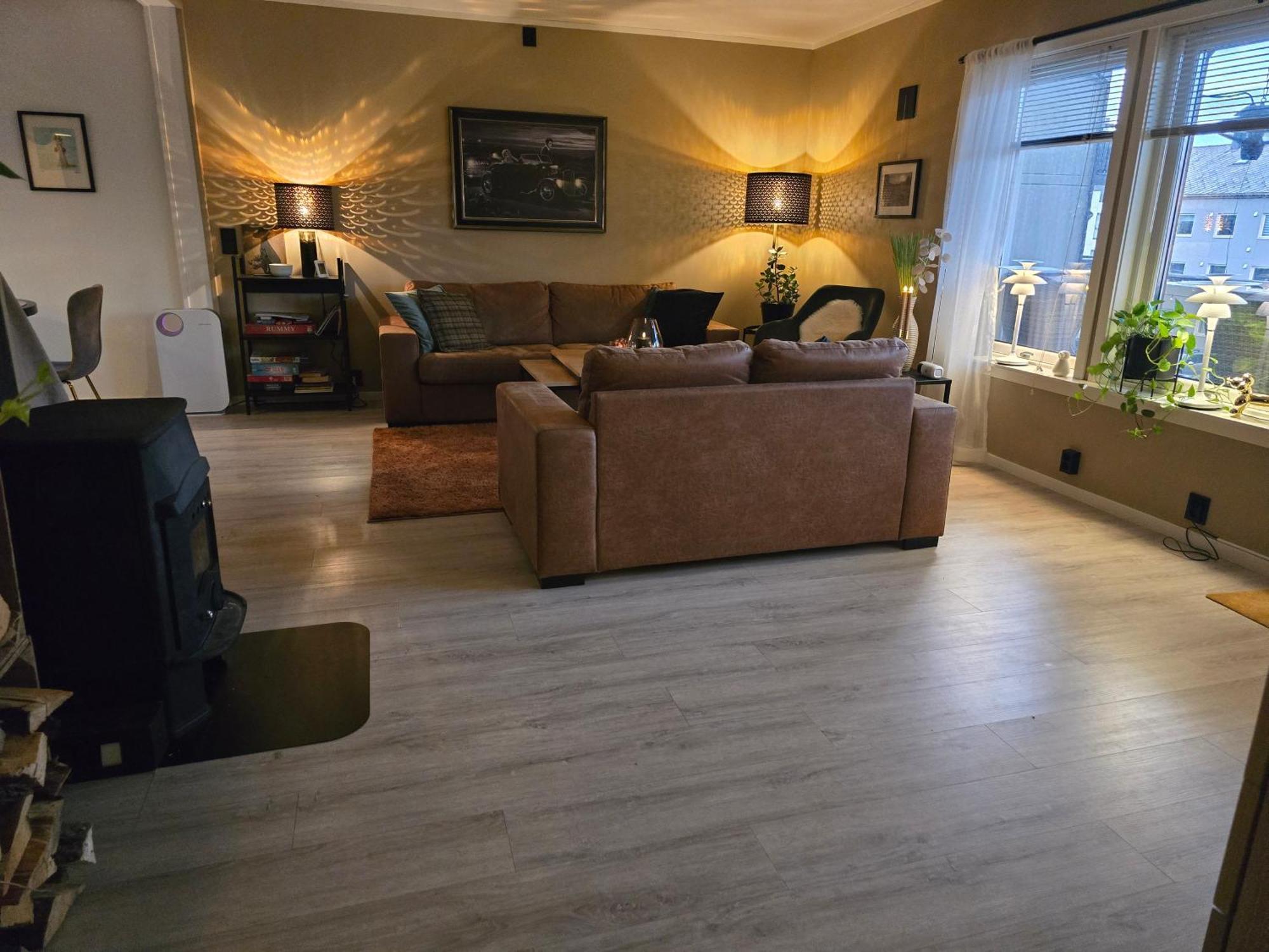 Koselig Og Moderne Leilighet, Meget Sentralt I Narvik Med Gratis Parkering! エクステリア 写真